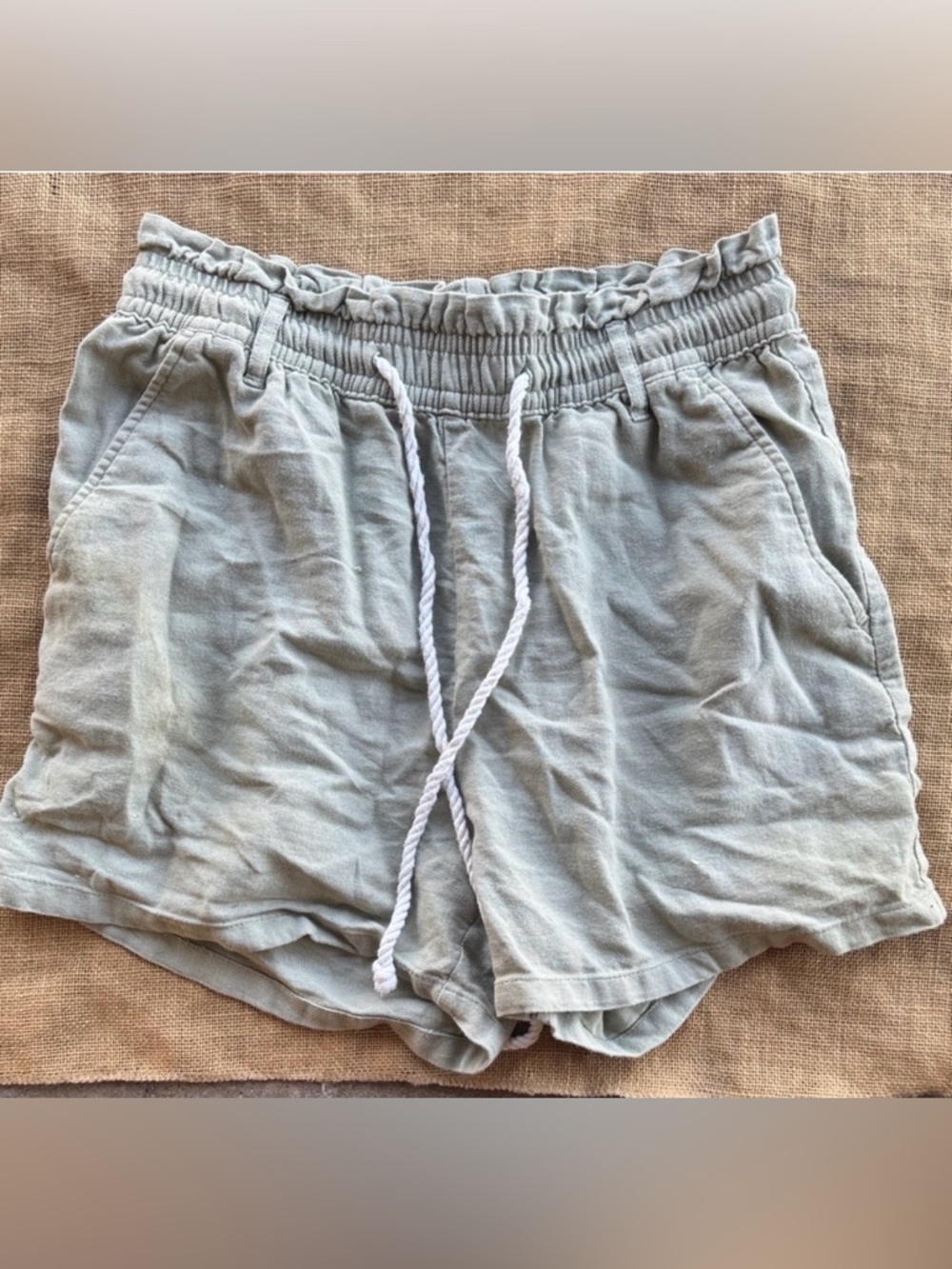 Casual Light Gray Drawstring Shorts Size 8